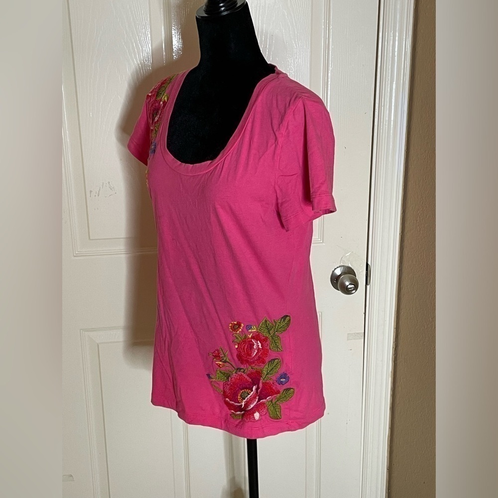Johnny Was Floral Embroidered Cotton Jersey T-Shirt Large​​​​​​​​​​​​
